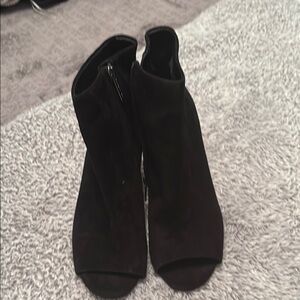 Gianni Bini Black Heeled Boots